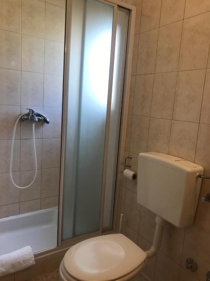 Spacious Bedroom For Two With Pool View - Pansion Hajduk Korčula Екстериор снимка